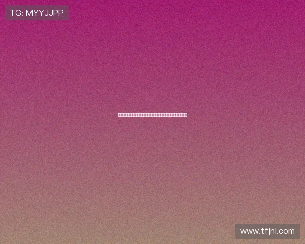 皇马发布新赛季第二客场球衣致敬老伯纳乌蓝色座椅设计灵感